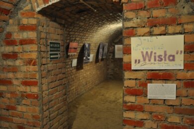 „Harcerze z Chorągwi Warszawskiej „UL Wisła” Szarych Szeregów – więźniowie Pawiaka, ofiary zbrodni niemieckich…