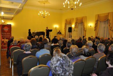 Ku pamięci Paderewskiego