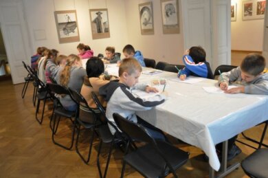 Ręcznie malowane bajkowe opowieści w Galerii Głównej u Attavantich