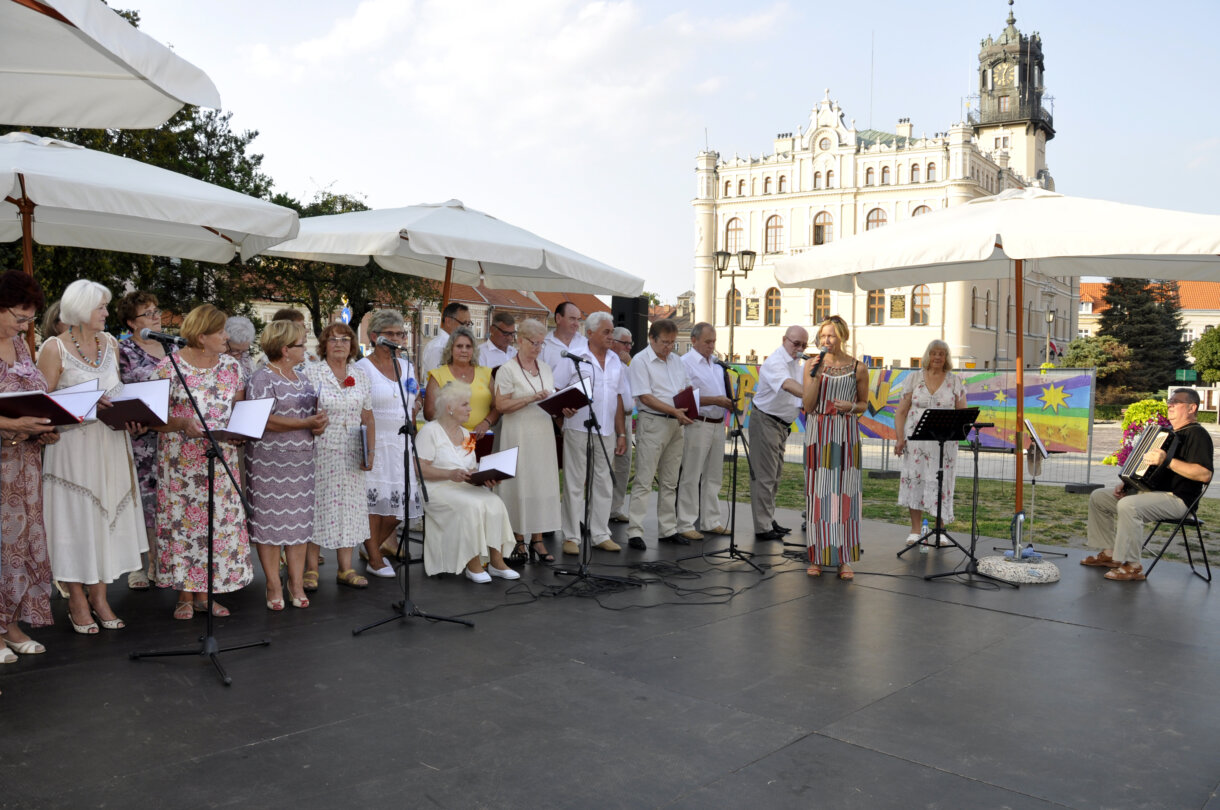 Grupa występujących na podeście