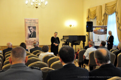 odsłonięcie tablicy