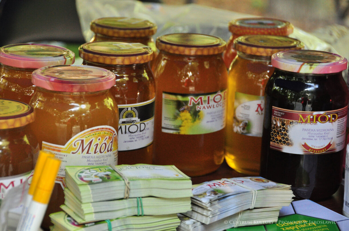 miody z lokalnej pasieki