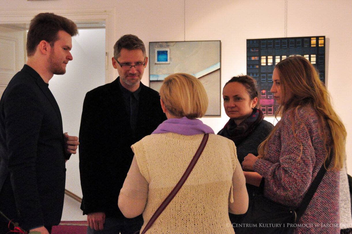 uczestnicy wernisażu, ekspozycja, autorzy wystawy