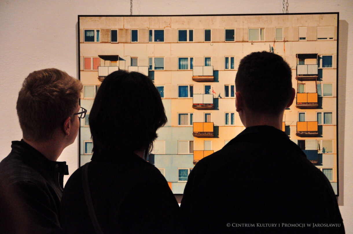 uczestnicy wernisażu, ekspozycja