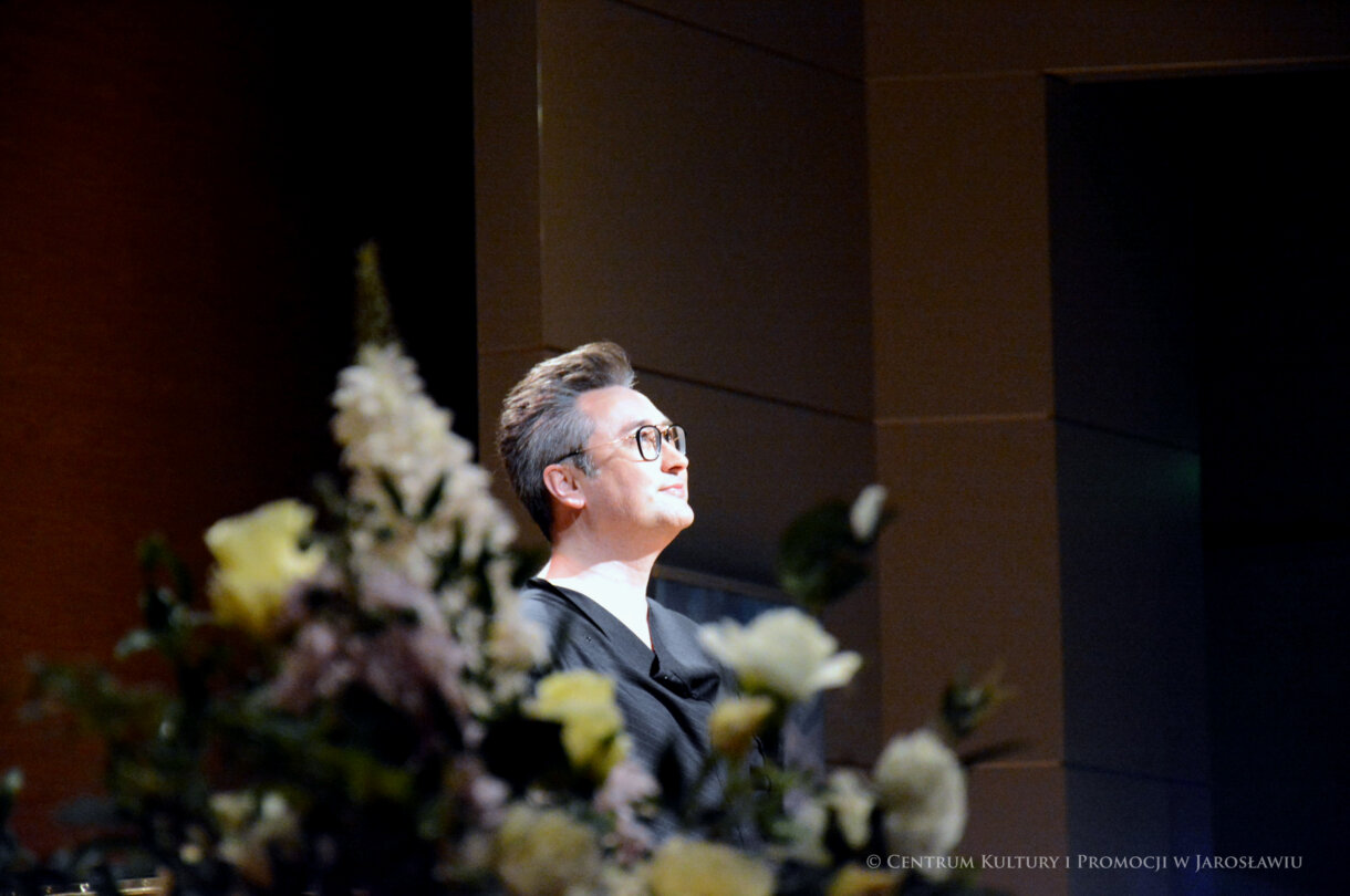 tenor Jacek Ścibor