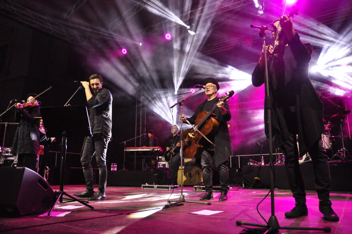 Zespół Zakopałer na scenie