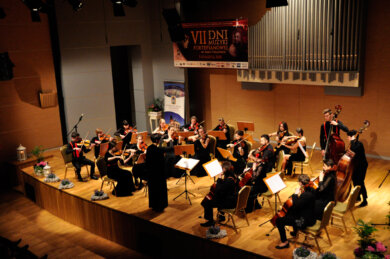 Festiwal Muzyki Fortepianowej im. Marii Turzańskiej Widok z balkonu na orkiestrę