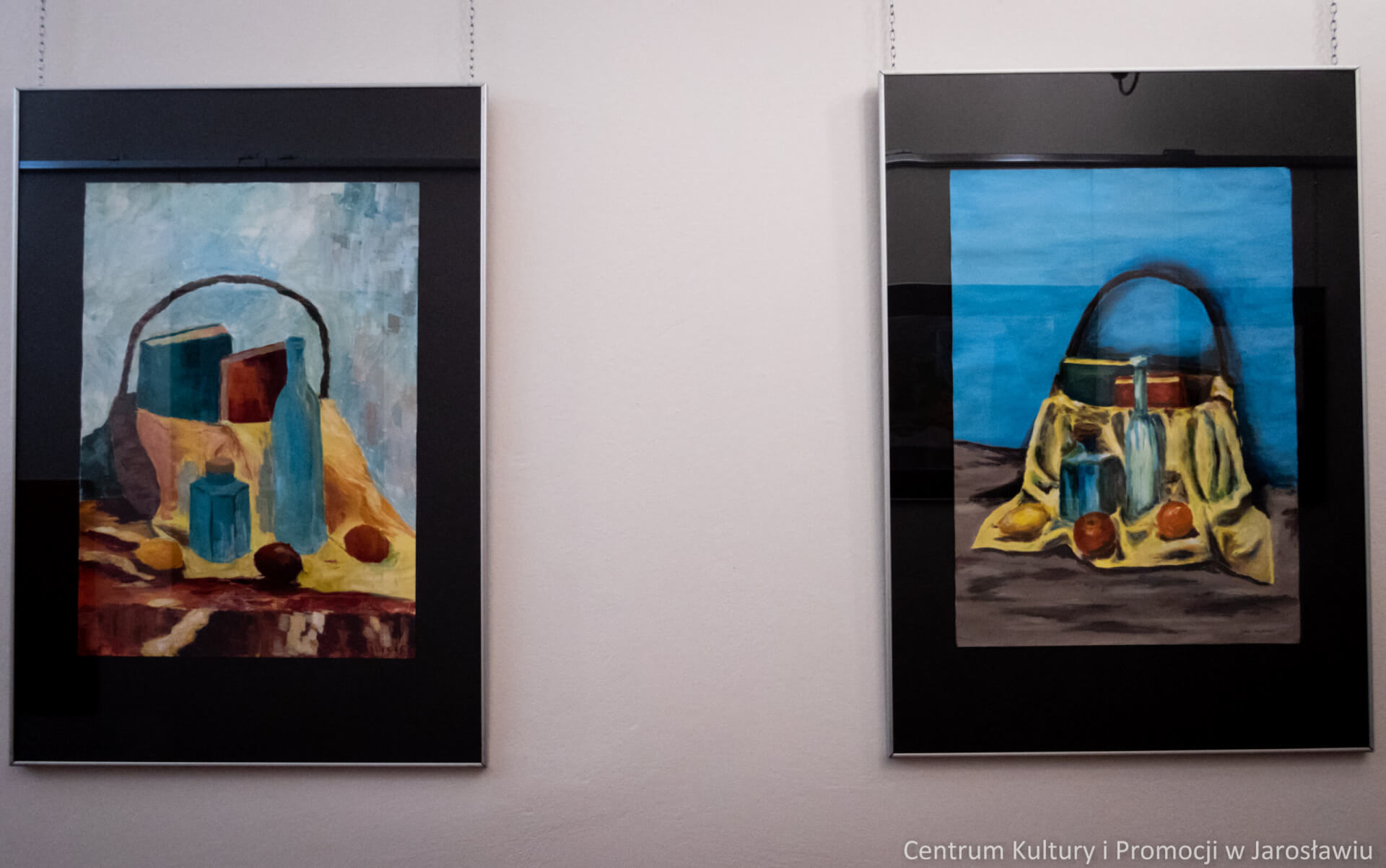 obrazy na ścianie galerii - malarstwo martwa natura