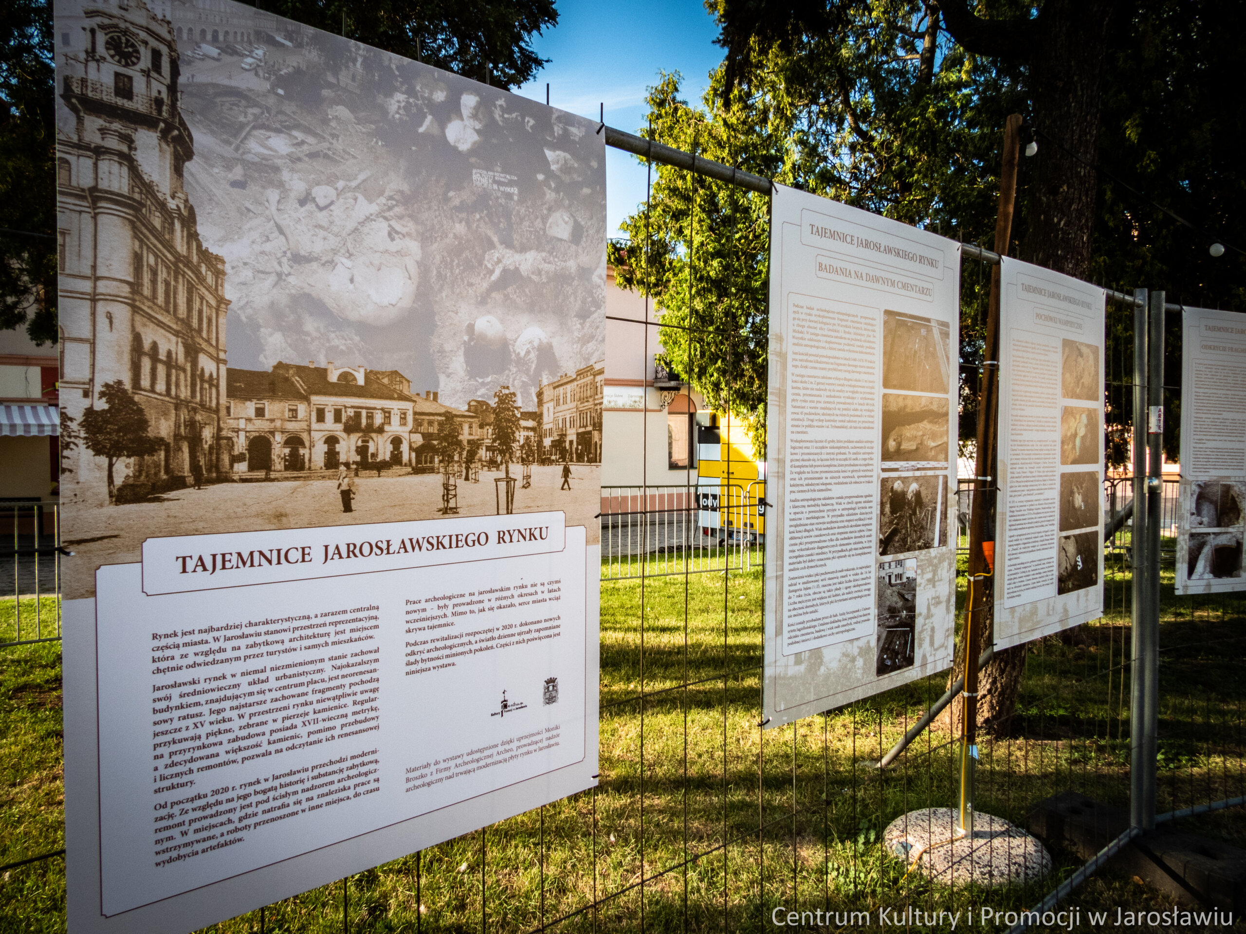 wystawa plenerowa odkrycia archeologiczne
