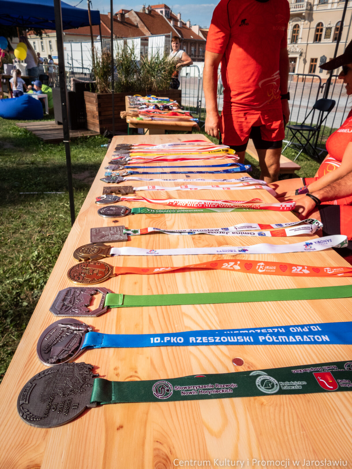 medale Jarosławskieg Grupy Biegowej