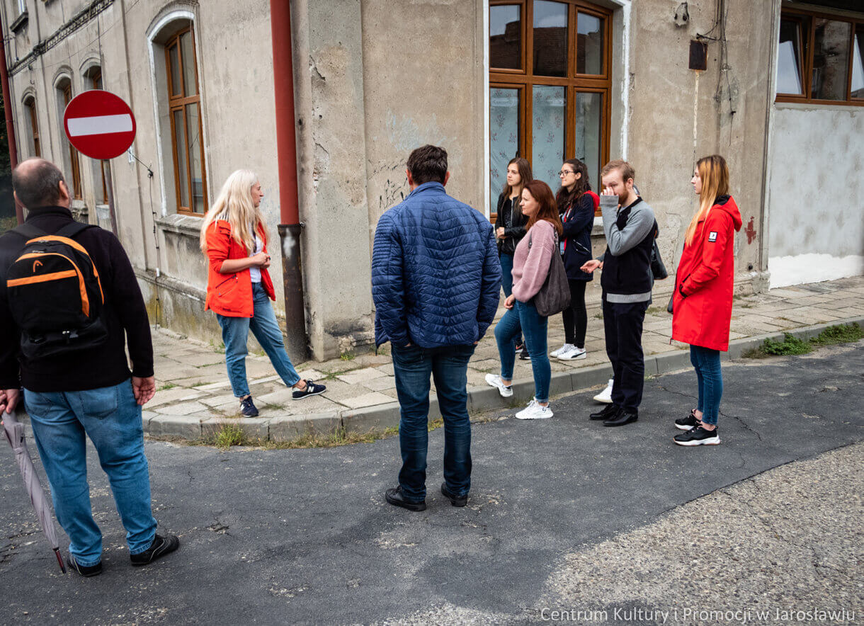 zwiedzanie miasta z przewodnikiem