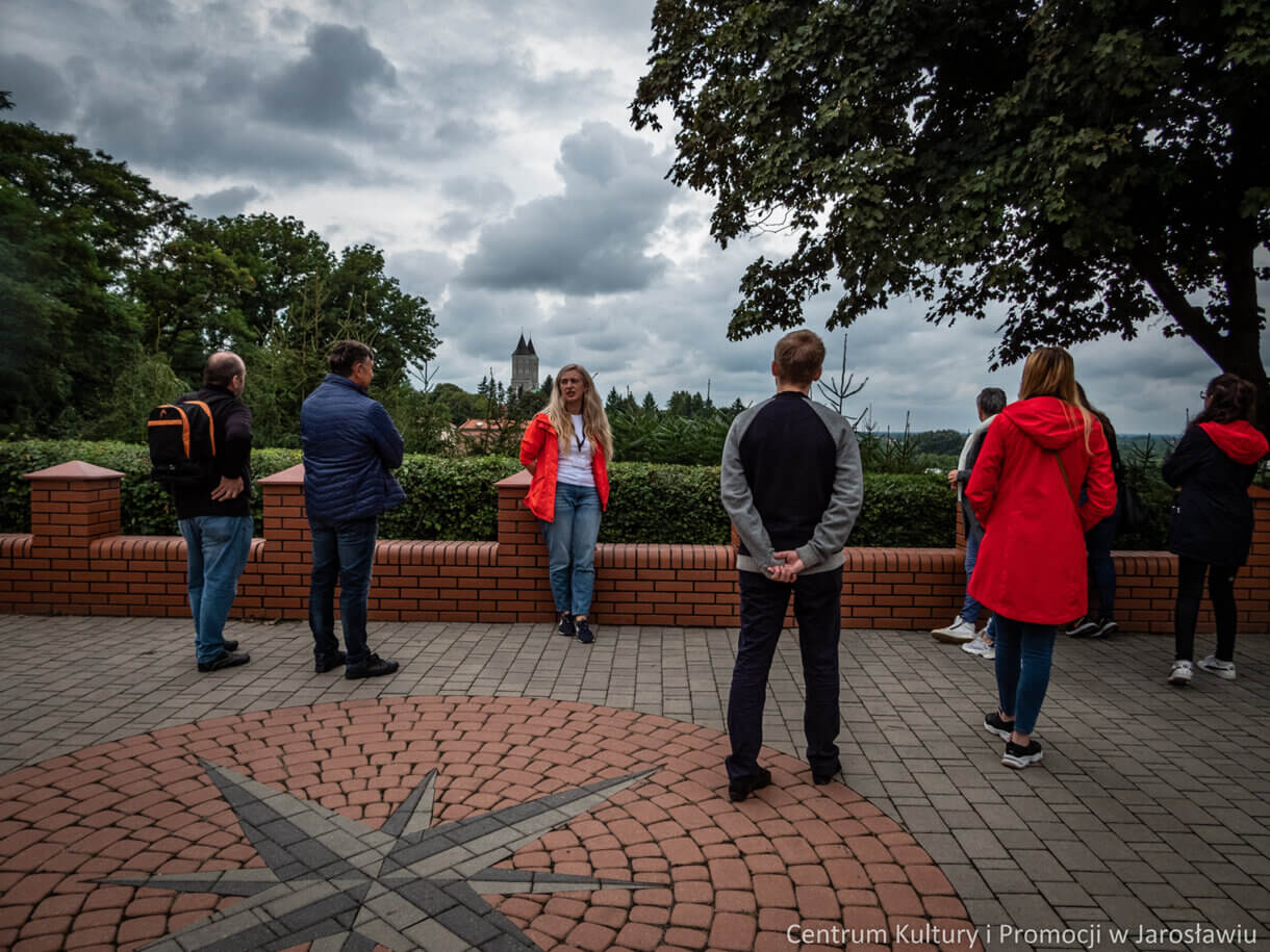 zwiedzanie miasta z przewodnikiem