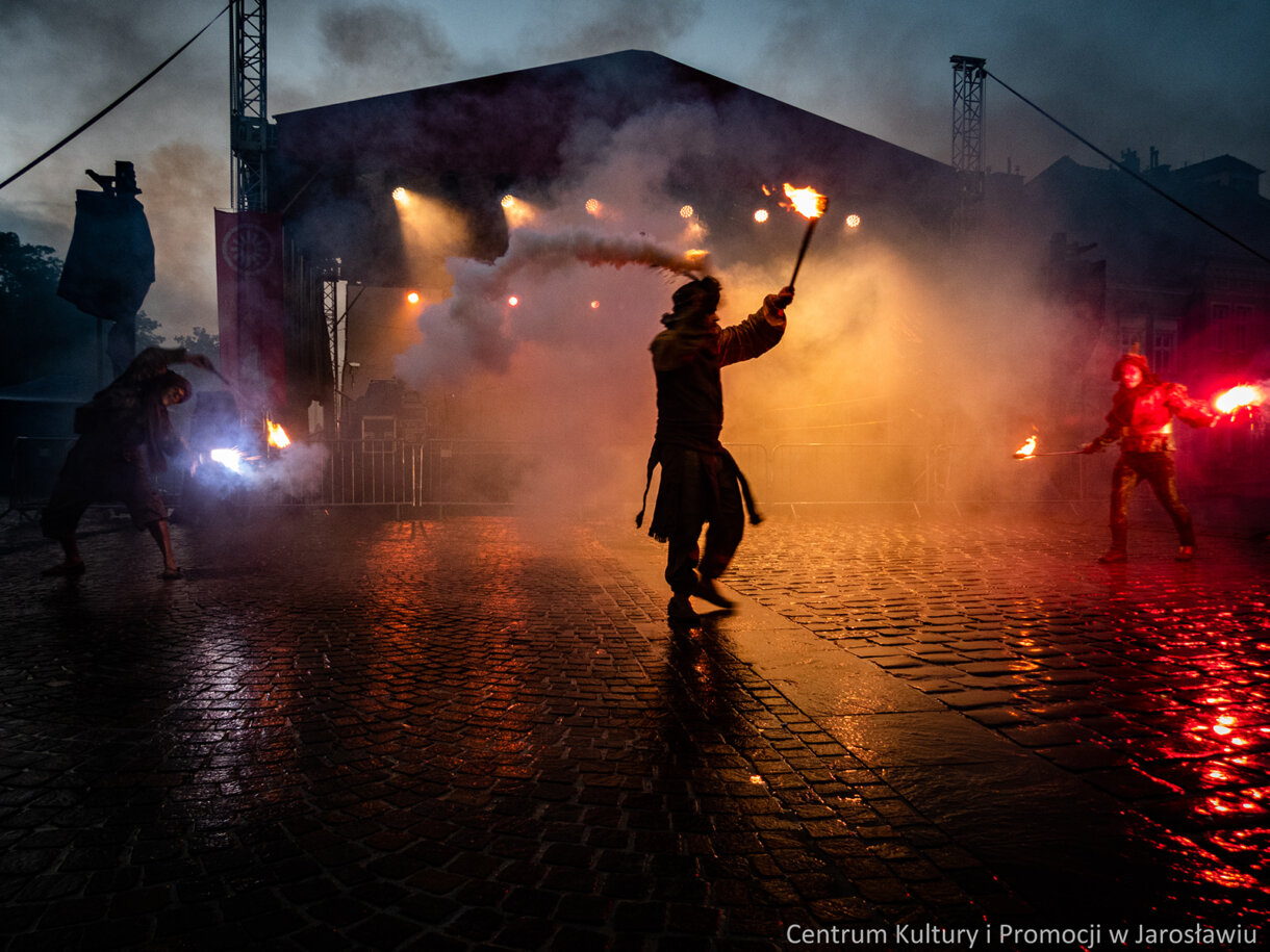 spektakl - grupa locomotora