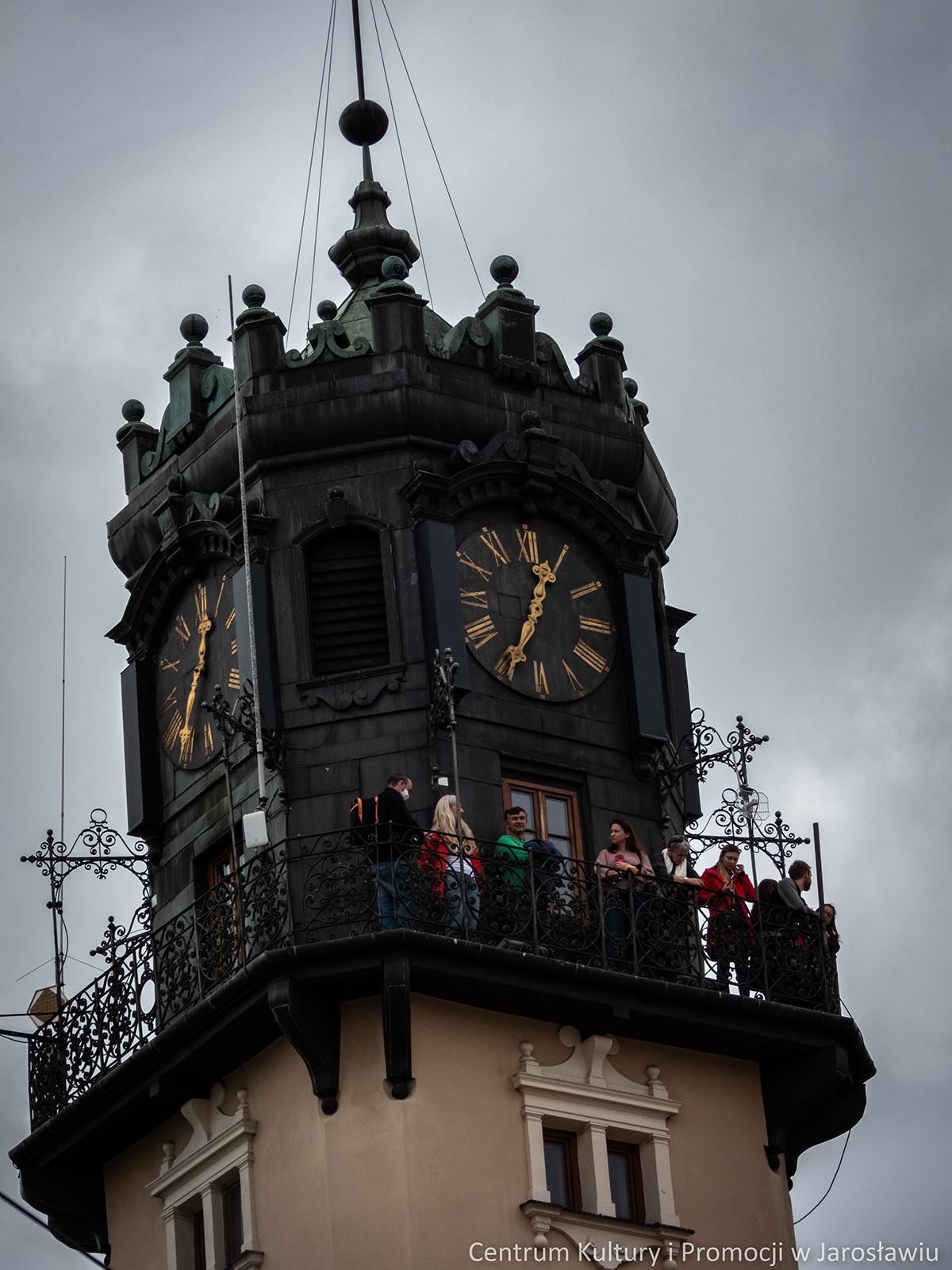 zwiedzanie miasta z przewodnikiem