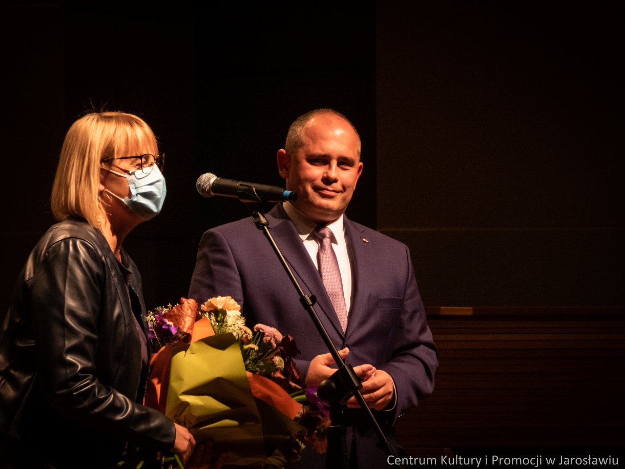 dyrektor ZPSM w Jarosławiu Grażyna Sereda i dyrektor CKiP Tomasz Wywrót