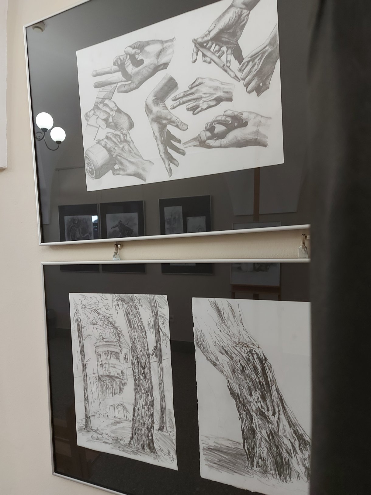 „Eksperymenty ”  Julia Wojtowicz. Techniki różne.