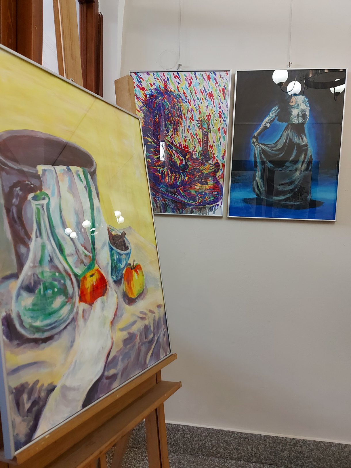 „Eksperymenty ”  Julia Wojtowicz. Techniki różne.