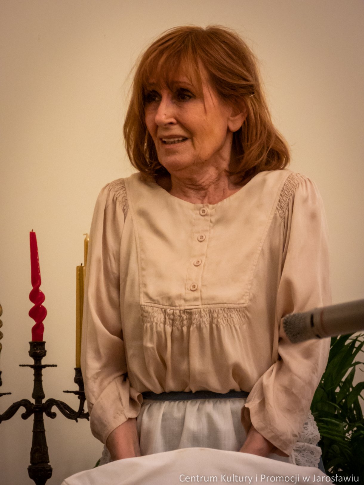 Aktorzy Teatru Baccalaureus nie raz udowodnili, że scena to ich żywioł. Nie inaczej było podczas piątkowej premiery dramatu „Moralność Pani Dulskiej”, gdzie aktorzy ukazali swoja znakomitą grę aktorską.  Premiera miała miejsce 11 marca w Sali Lustrzanej Centrum Kultury i Promocji w Jarosławiu. Teatr, pod kierownictwem Doroty Białek wystawił „Moralność Pani Dulskiej”, która była adaptacją dramatu Gabrieli Zapolskiej pod tym samym tytułem. Po spektaklu, Kabaret „Młodzi Duchem” zaprezentował f4ragmenty programu „Ja Ci pokażę – czyli sprawy damsko-męskie”.  