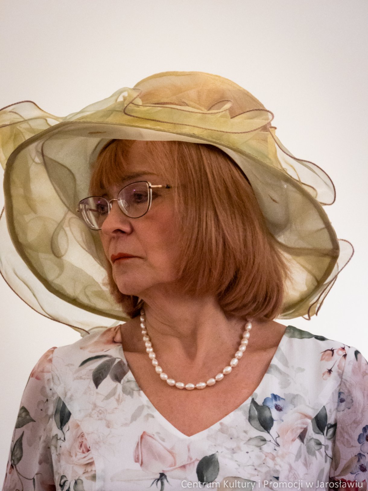 Aktorzy Teatru Baccalaureus nie raz udowodnili, że scena to ich żywioł. Nie inaczej było podczas piątkowej premiery dramatu „Moralność Pani Dulskiej”, gdzie aktorzy ukazali swoja znakomitą grę aktorską.  Premiera miała miejsce 11 marca w Sali Lustrzanej Centrum Kultury i Promocji w Jarosławiu. Teatr, pod kierownictwem Doroty Białek wystawił „Moralność Pani Dulskiej”, która była adaptacją dramatu Gabrieli Zapolskiej pod tym samym tytułem. Po spektaklu, Kabaret „Młodzi Duchem” zaprezentował f4ragmenty programu „Ja Ci pokażę – czyli sprawy damsko-męskie”.  