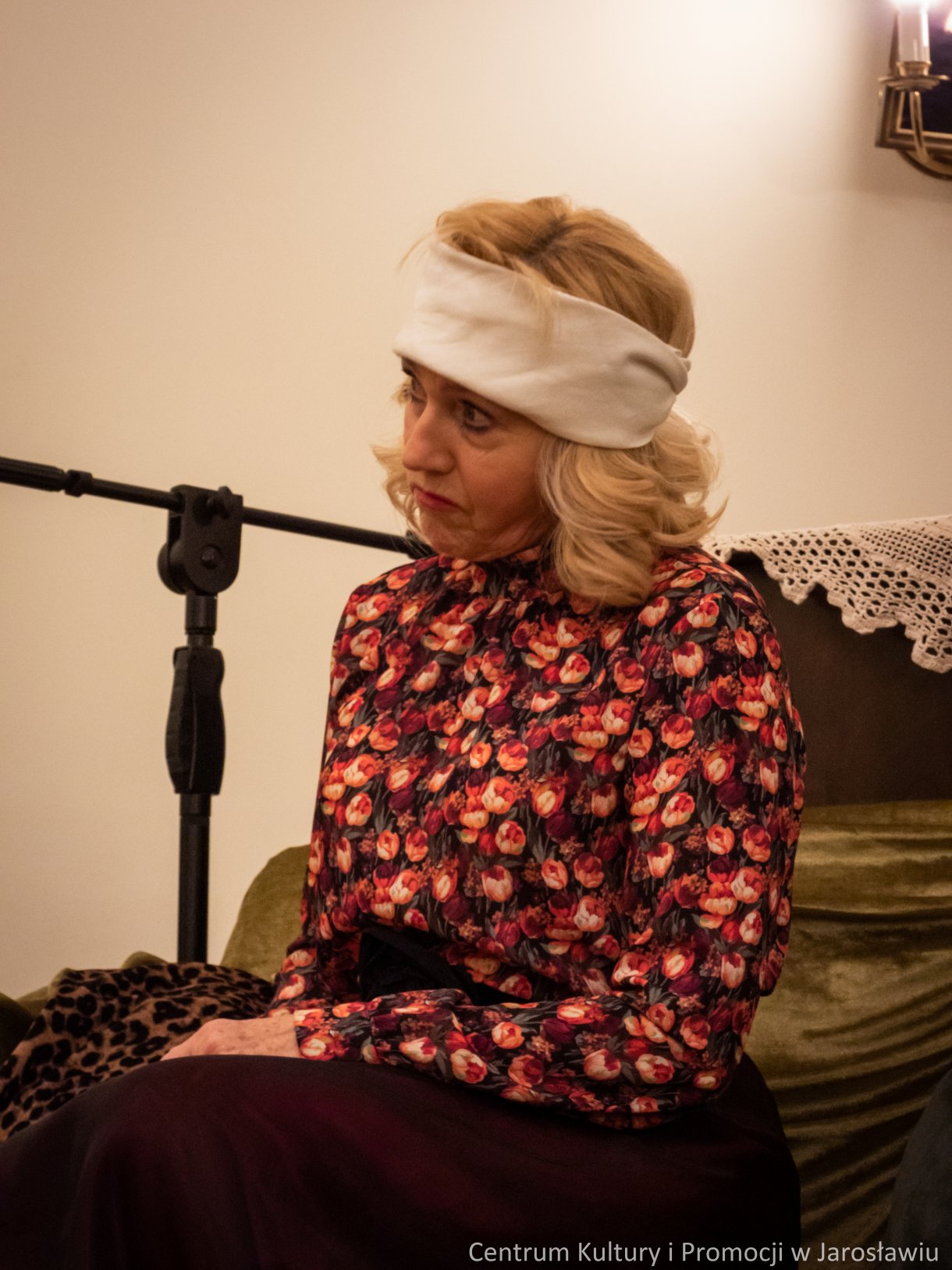 Aktorzy Teatru Baccalaureus nie raz udowodnili, że scena to ich żywioł. Nie inaczej było podczas piątkowej premiery dramatu „Moralność Pani Dulskiej”, gdzie aktorzy ukazali swoja znakomitą grę aktorską.  Premiera miała miejsce 11 marca w Sali Lustrzanej Centrum Kultury i Promocji w Jarosławiu. Teatr, pod kierownictwem Doroty Białek wystawił „Moralność Pani Dulskiej”, która była adaptacją dramatu Gabrieli Zapolskiej pod tym samym tytułem. Po spektaklu, Kabaret „Młodzi Duchem” zaprezentował f4ragmenty programu „Ja Ci pokażę – czyli sprawy damsko-męskie”.  