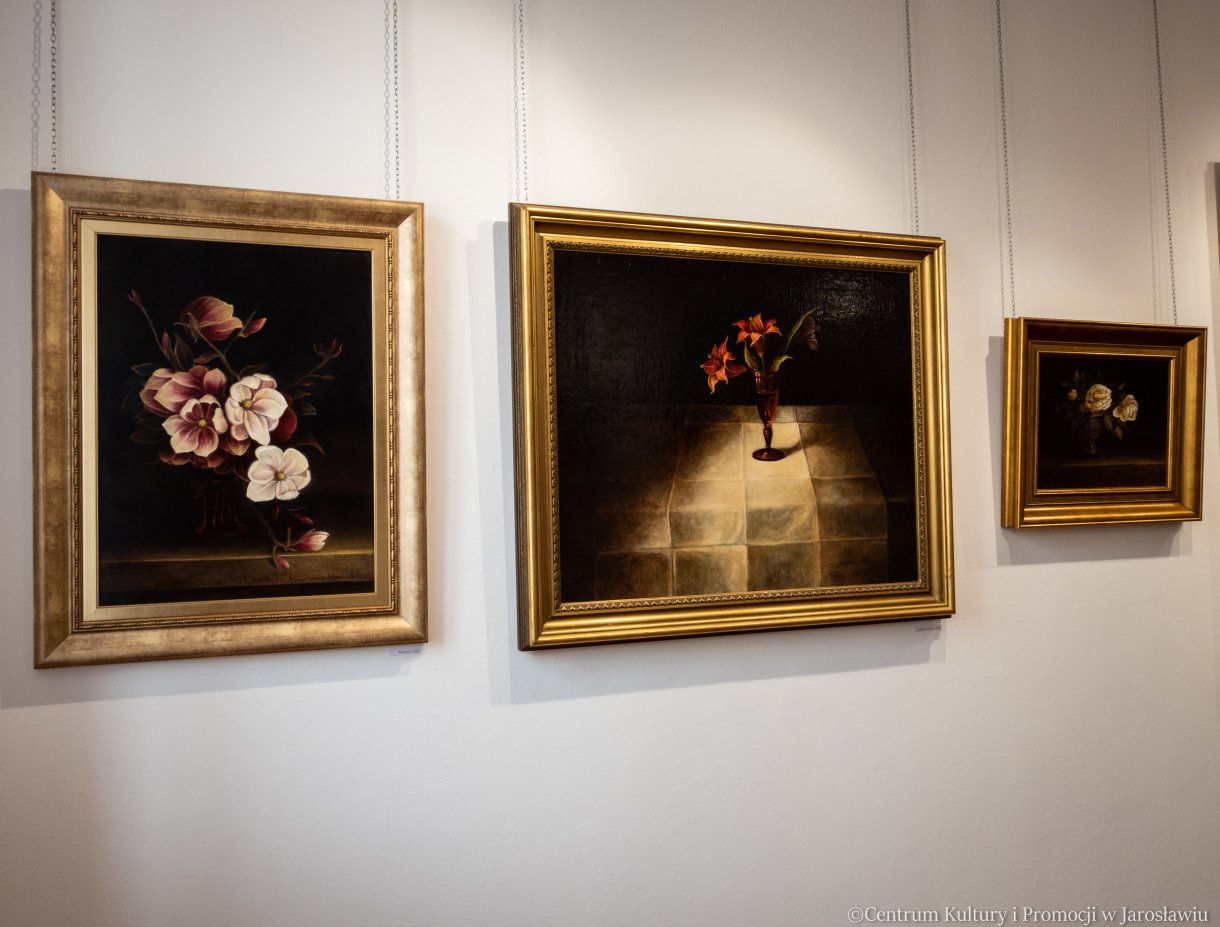 AGATA WOŹNIAK-NIEMKIEWICZ „Ogród mojego życia” XXX-LECIE DZIAŁALNOŚCI TWÓRCZEJ malarstwo, rysunek, realizacje konserwatorskie