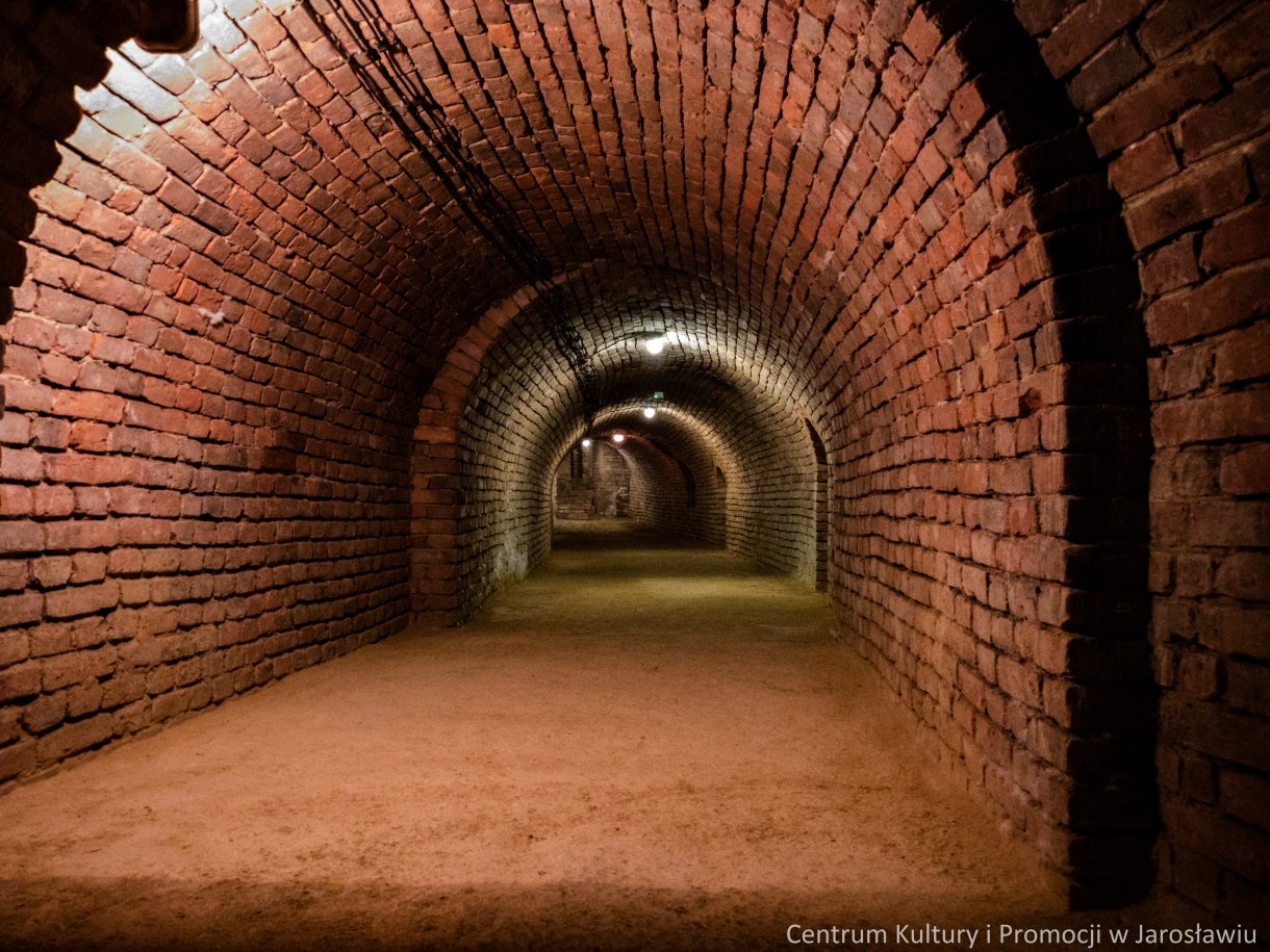 podziemne korytarze