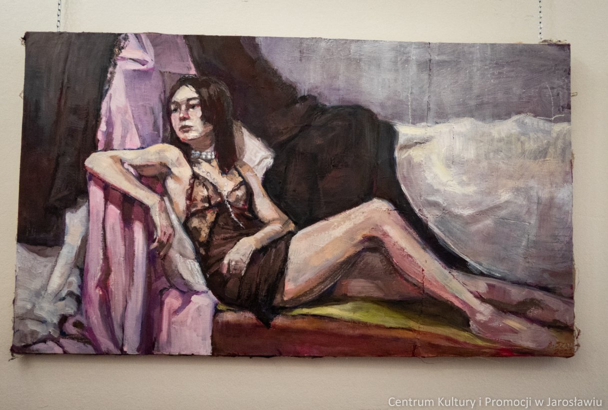 Galeria Debiutów u Attavantich: Amelia Szal „DEBIUT” Malarstwo, rysunek Wystawa uczennicy Państwowego Liceum Sztuk Plastycznych im. Stanisława Wyspańskiego w Jarosławiu (ZSP w Jarosławiu). Czas trwania wystawy: maj 2022