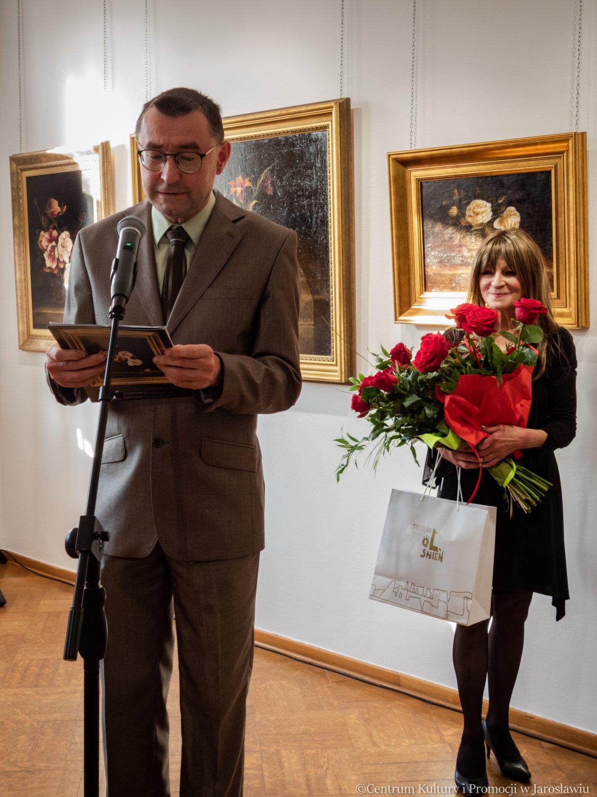 Andrzej Zgryźniak odczytuje limeryk