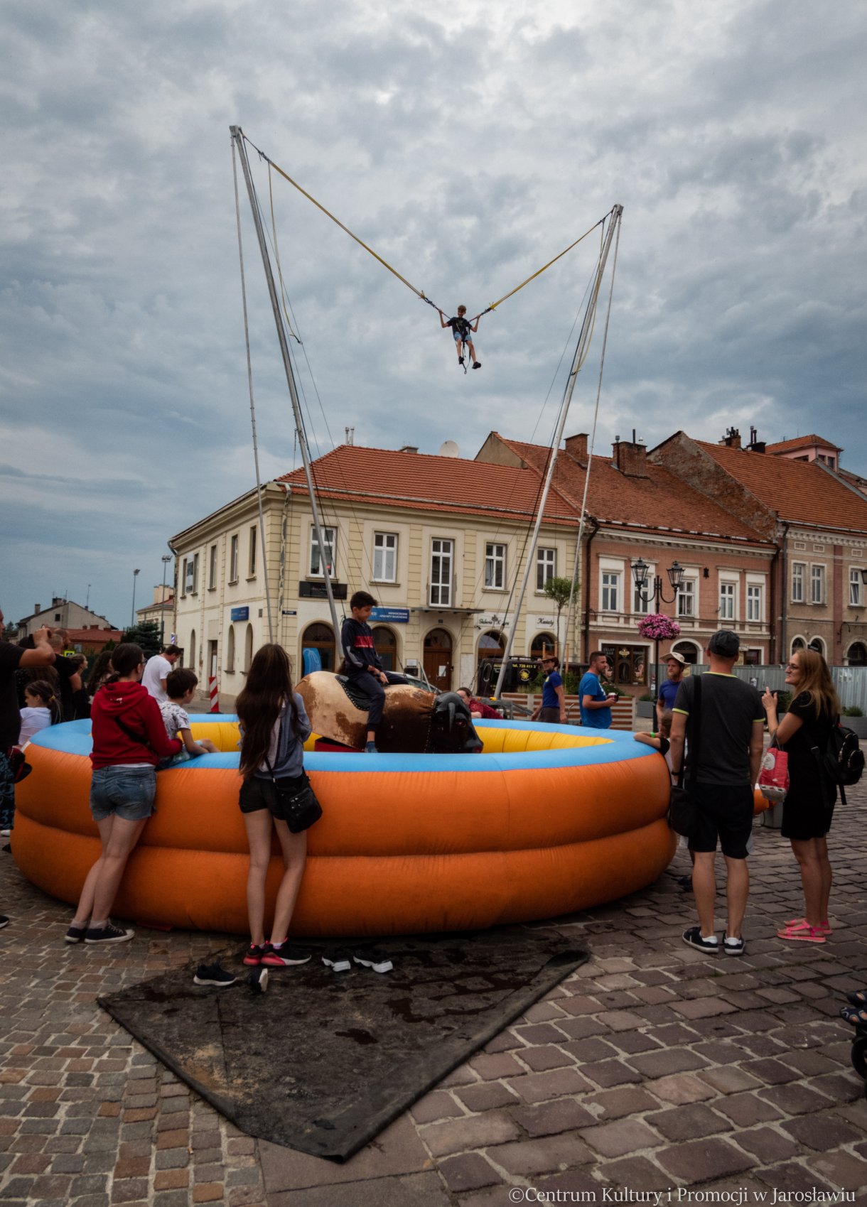 atrakcje dla uczestników Pikniku Country - rodeo z bukiem