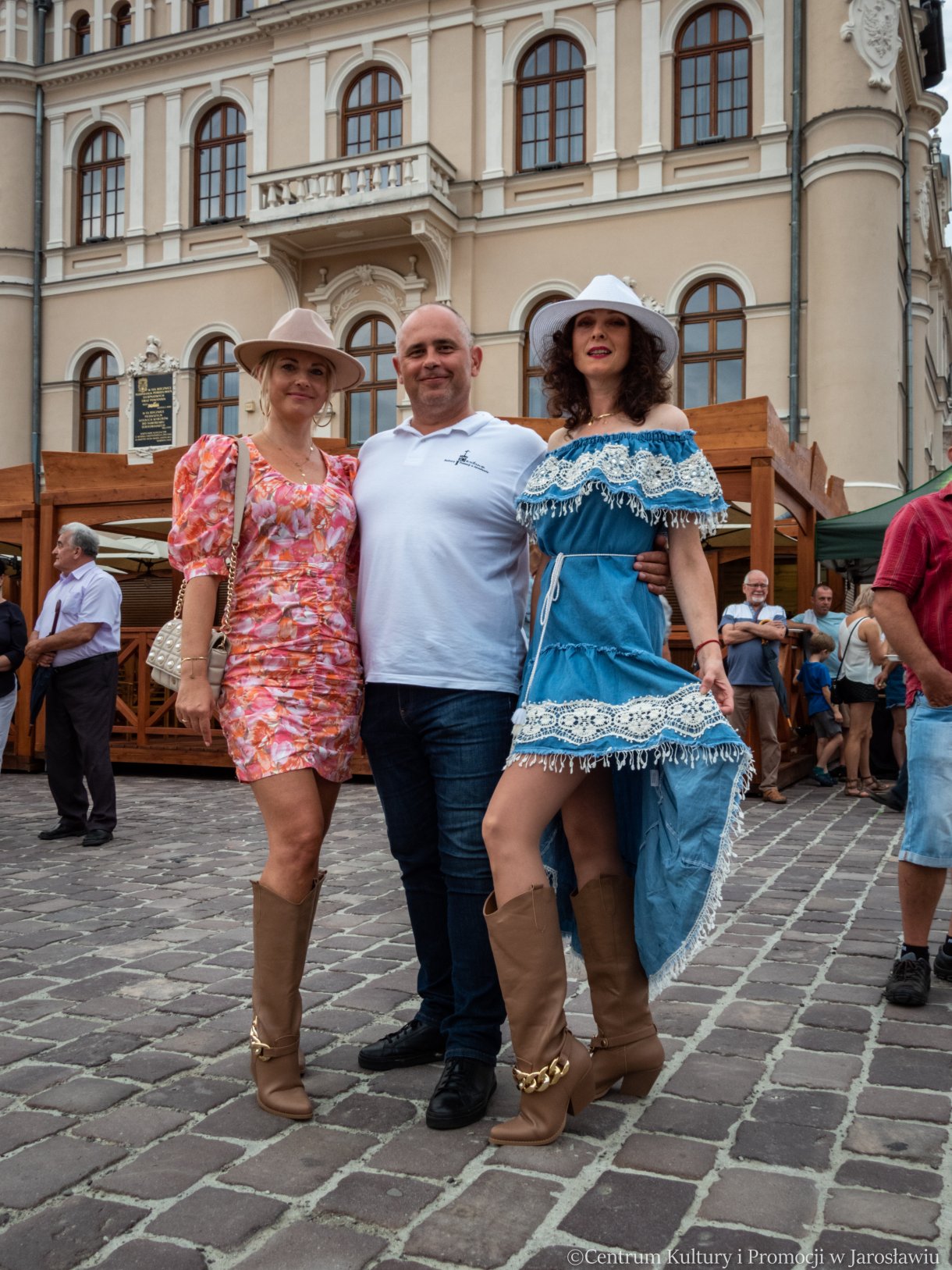 uczestnicy pikniku country