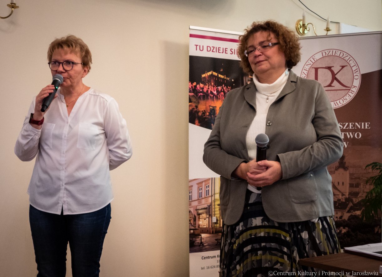 Elżbieta Rusinko prezes Stowarzyszenia Dziedzictwo Kresów i dr Agnieszka Knychalska Jaskulska