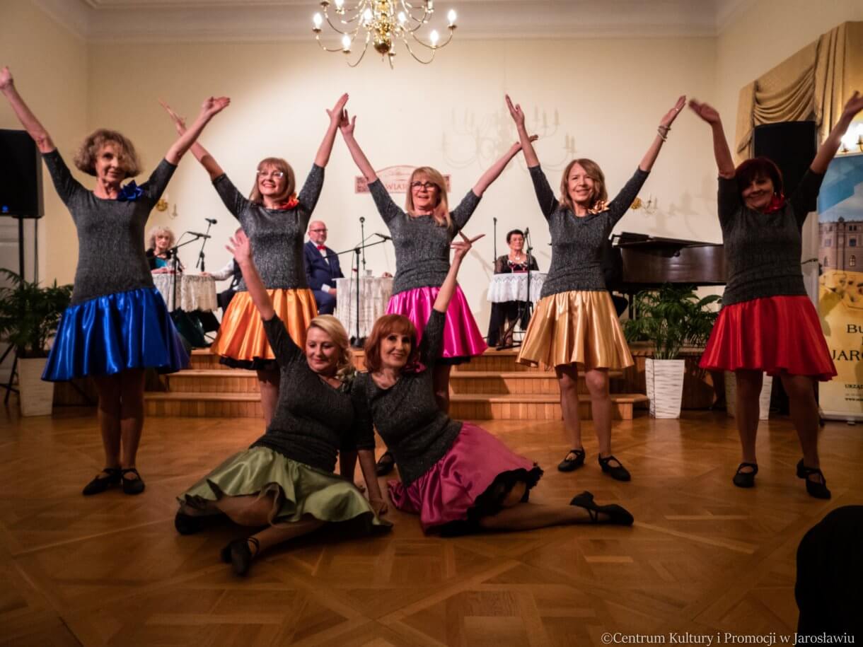 Zespół Tańca Towarzyskiego Balans podczas występu