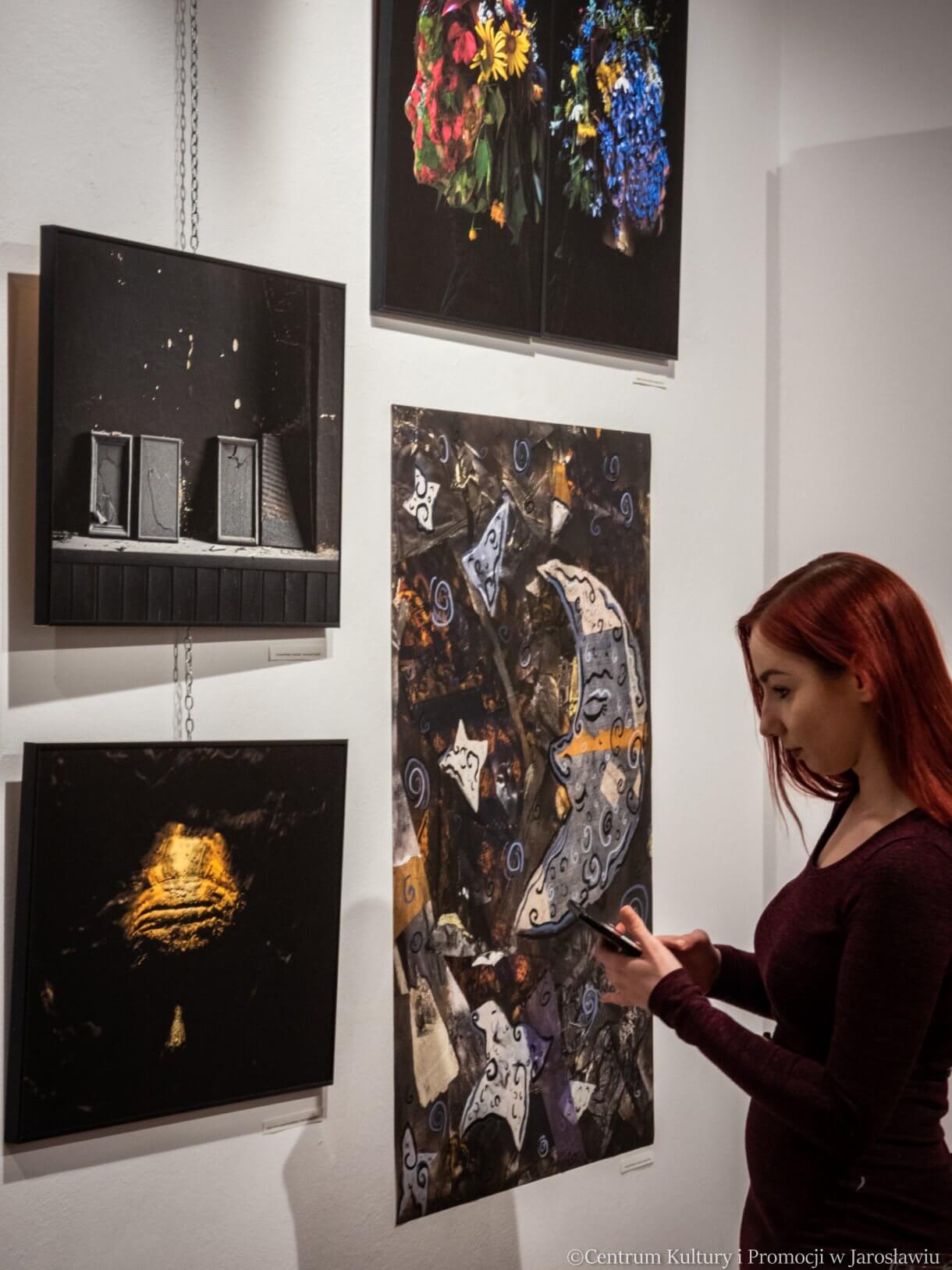 uczestnicy wernisażu