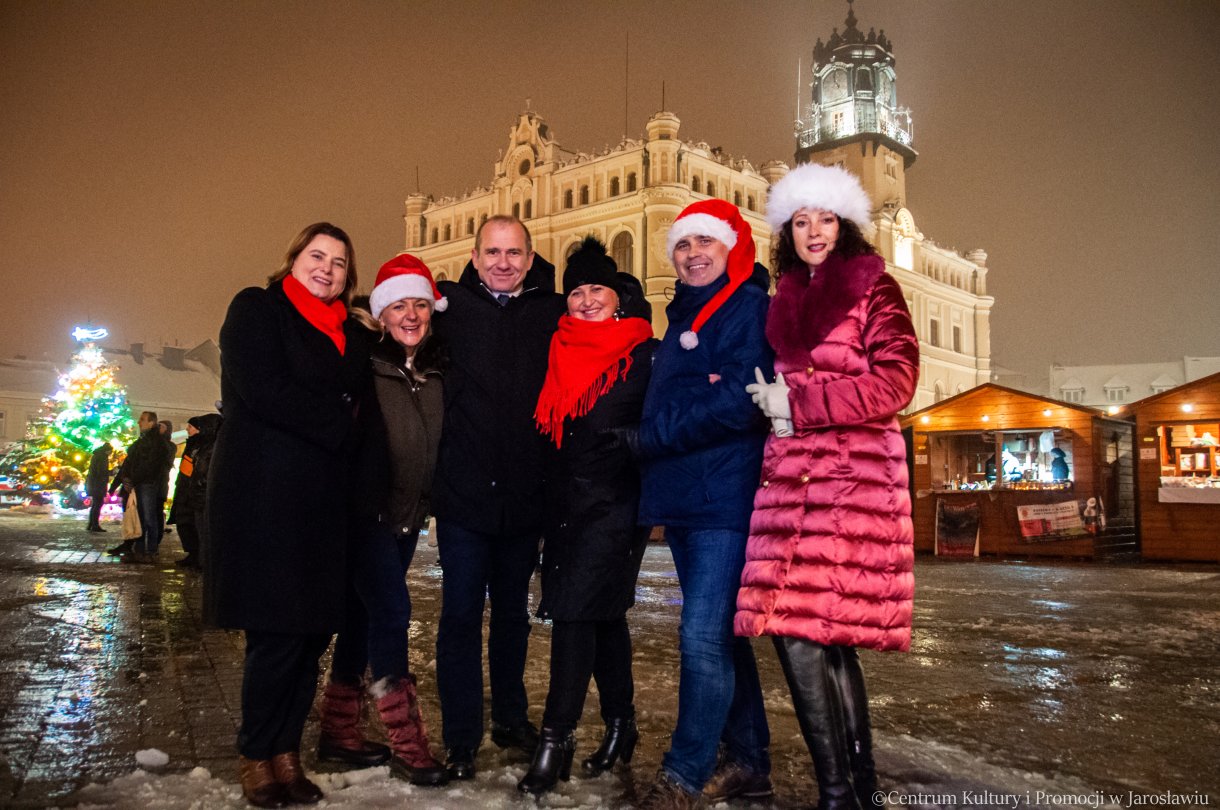 uczestnicy jarmarku