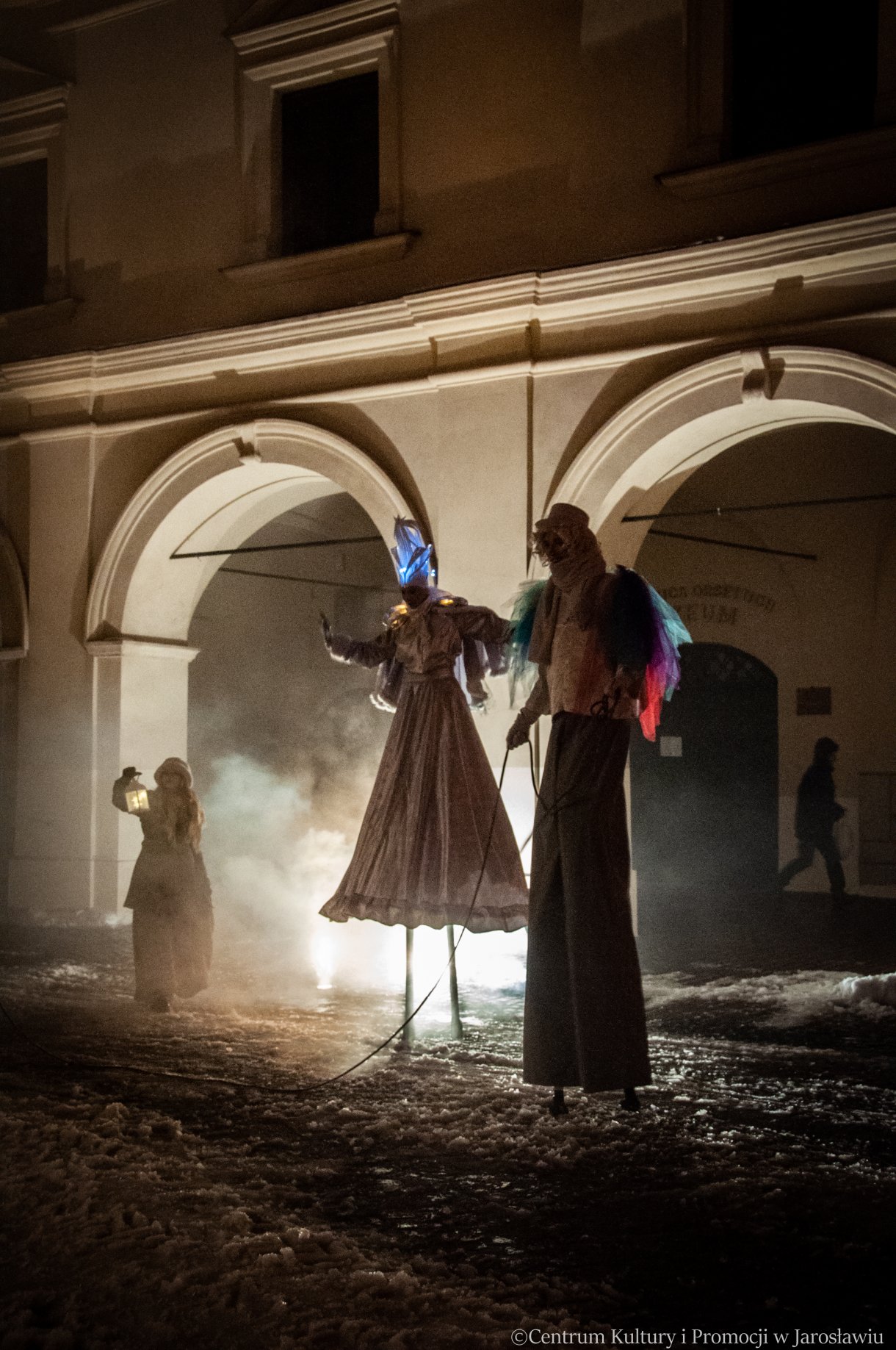 Królowa Lodu Krakowski Teatr Uliczny Scena Kalejdoskop
