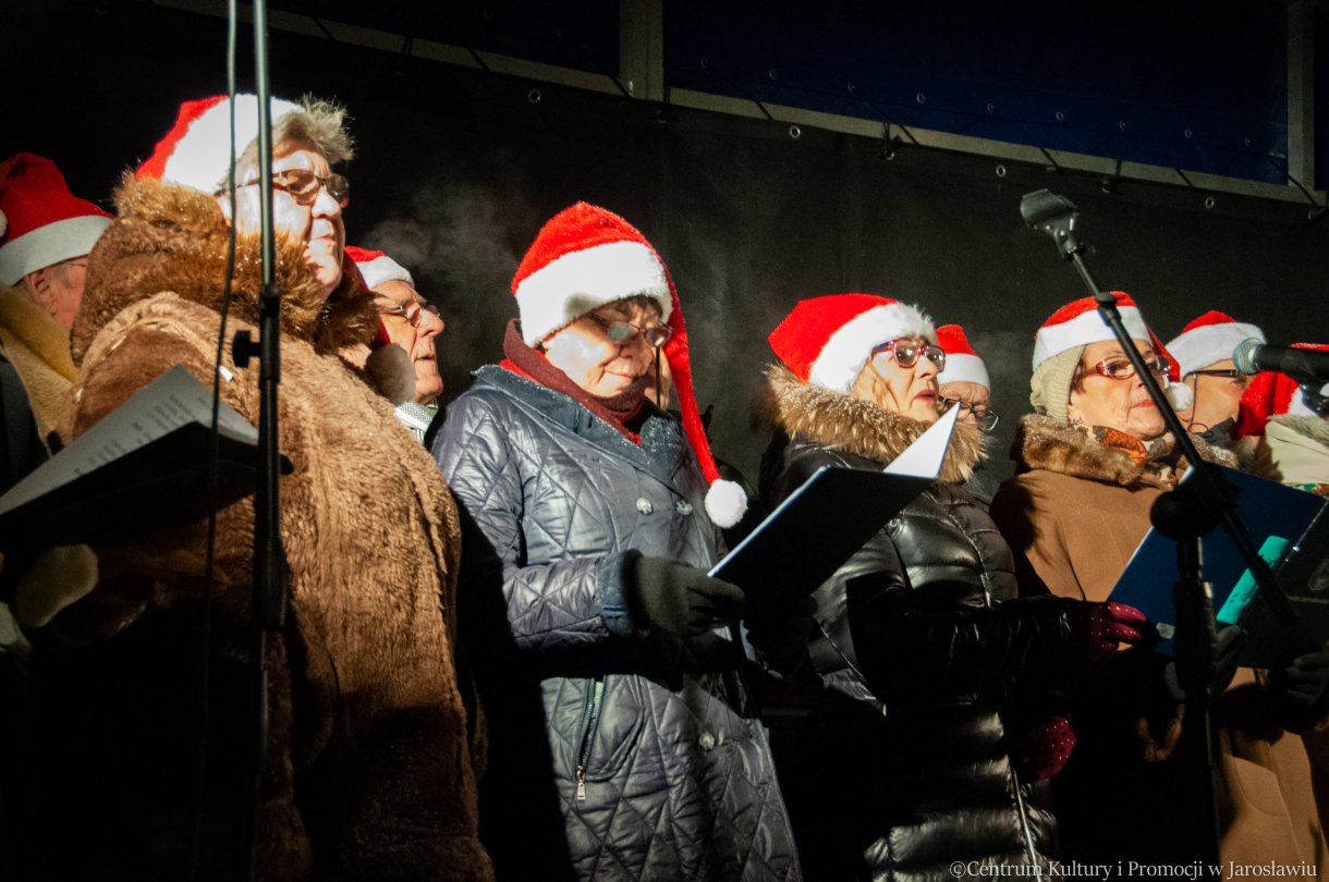 Zespół Wokalny „Apasjonaci” ze Stowarzyszenia Em-Art.,