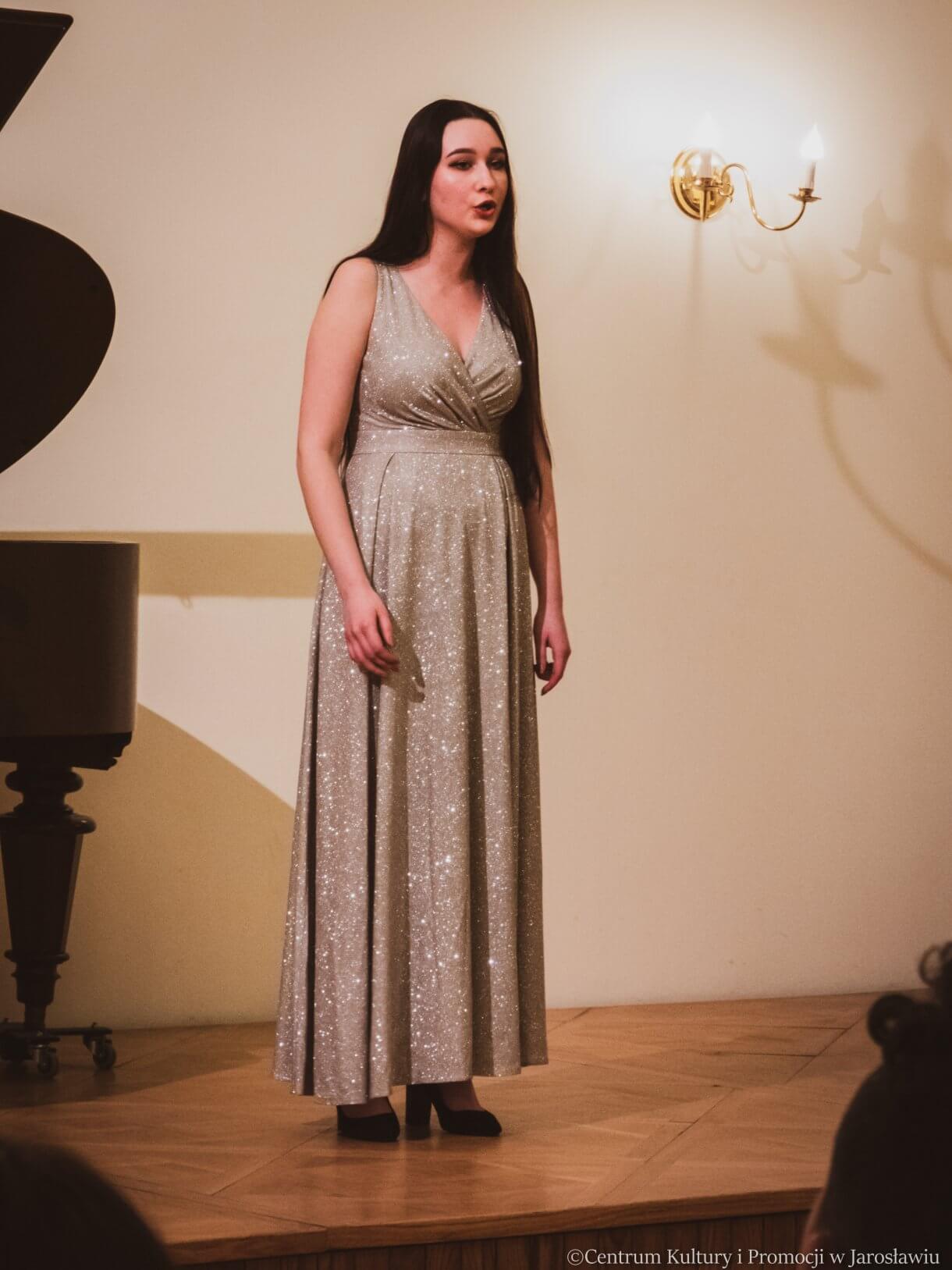 uczestnicy koncertu finałowego II Mistrzowskiego Kursu Wokalnego dr hab. Jolanty Jancik prof. UMFC