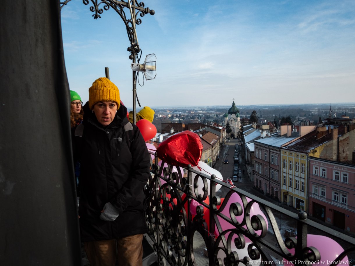 uczestnicy akcji Zakochani w podziemiach podczas zwiedzania