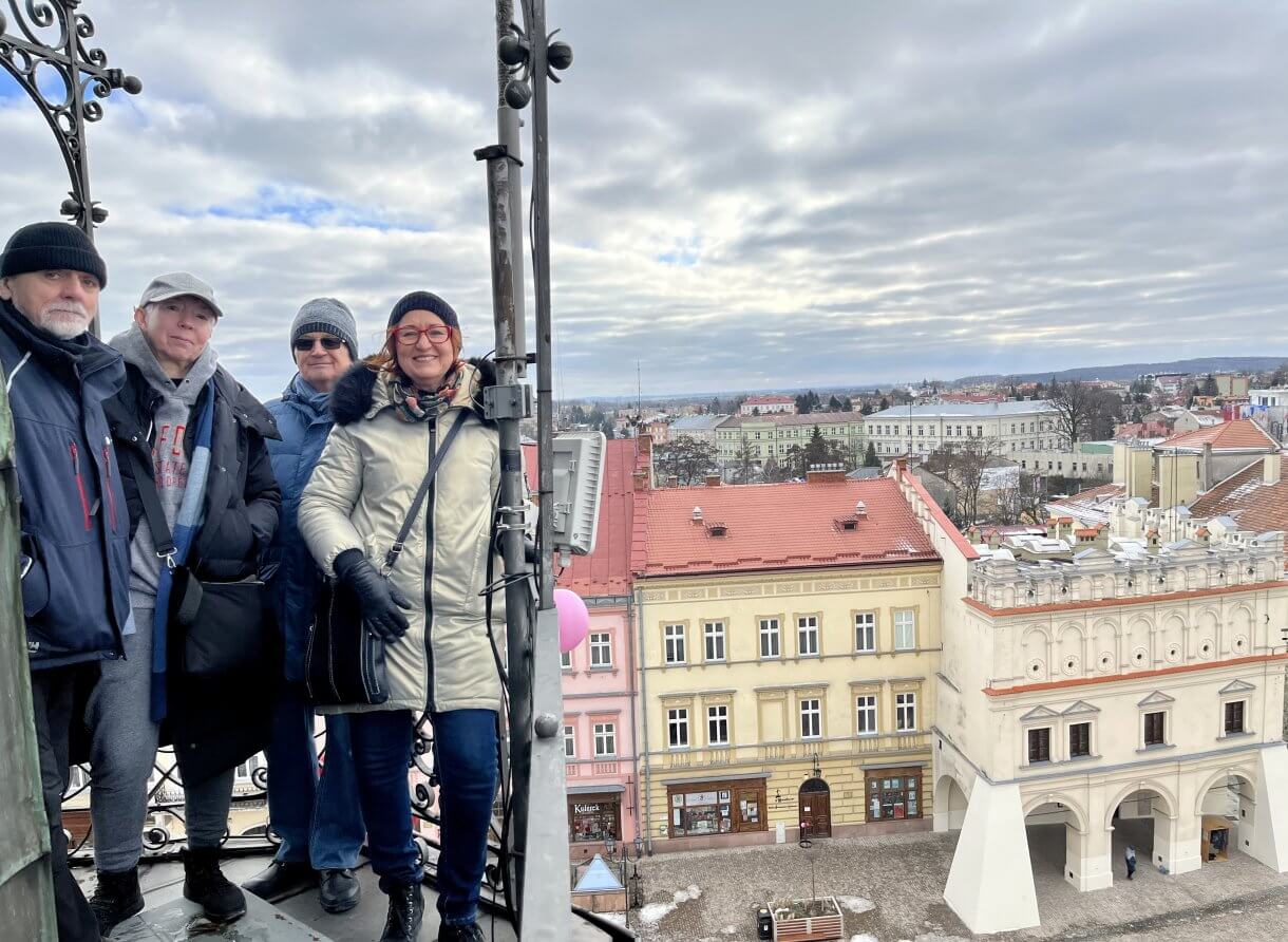 uczestnicy akcji Zakochani w podziemiach podczas zwiedzania