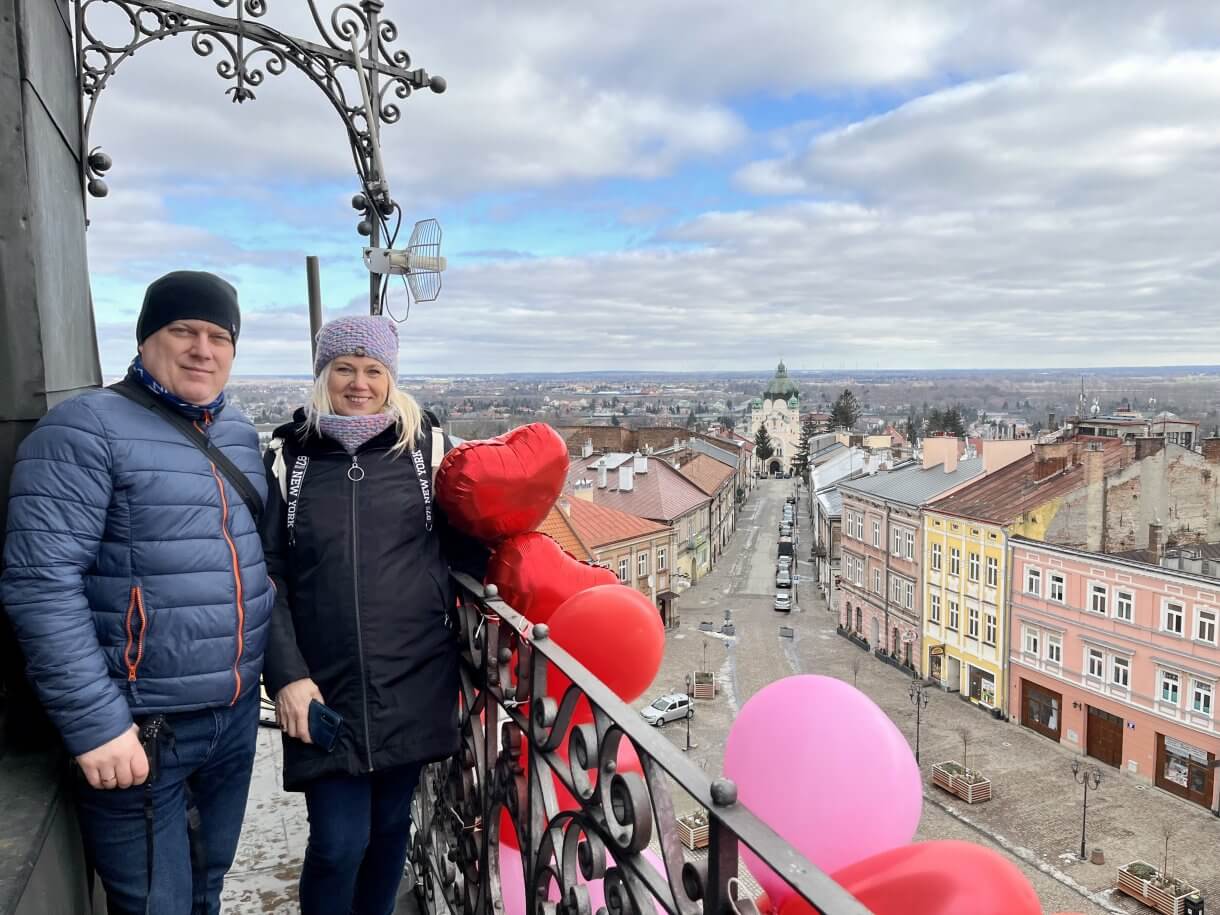 uczestnicy akcji Zakochani w podziemiach podczas zwiedzania