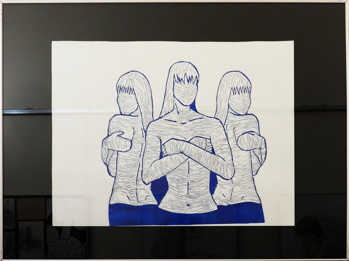 Linoryt - trzy kobiety