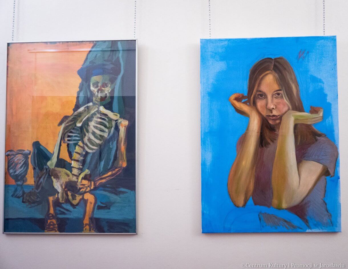 Wystawa ucznia Państwowego Liceum Sztuk Plastycznych im. Stanisława Wyspiańskiego w Jarosławiu marzec 2023 Rysunek Malarstwo Łukasz Czyrak