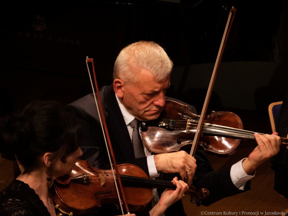 Orkiestra ZPSM w Jarosławiu podczas koncertu