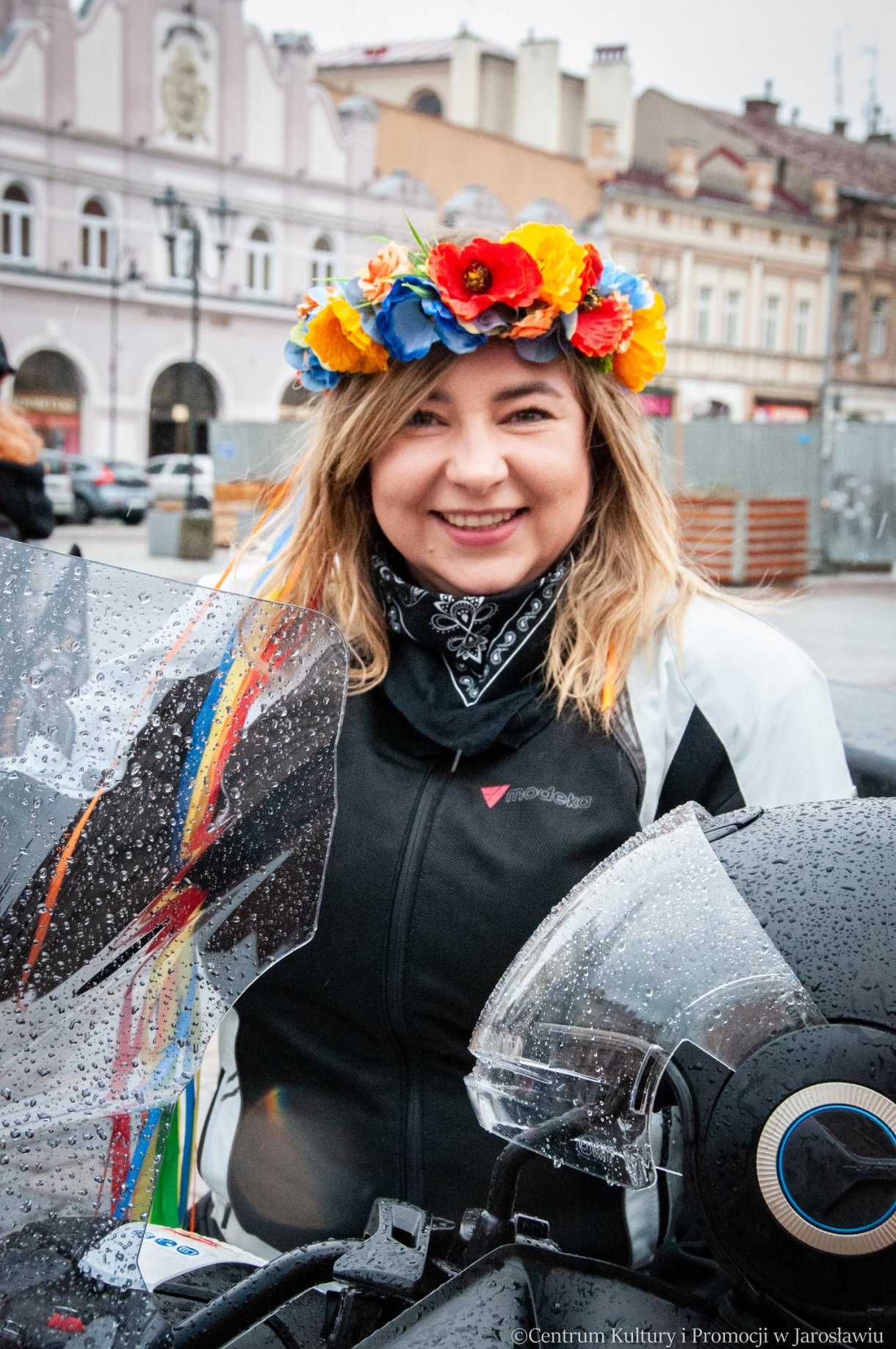 uczestnicy parady motocyklowej , pikniku z okazji powitania wiosny