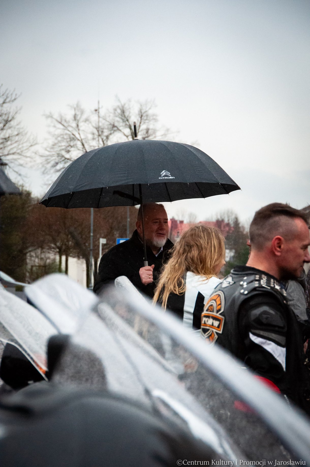 uczestnicy parady motocyklowej , pikniku z okazji powitania wiosny