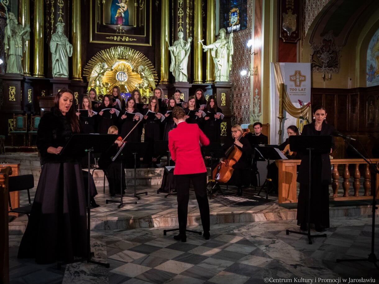 wykonawcy koncertu Stabat Mater