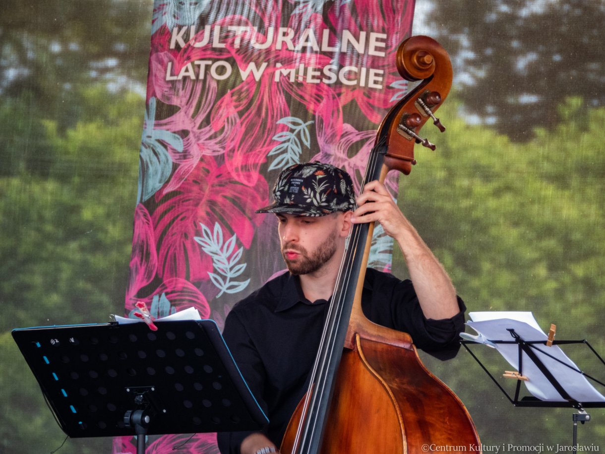 Chcek Point Trio podczas występu -kontranasita