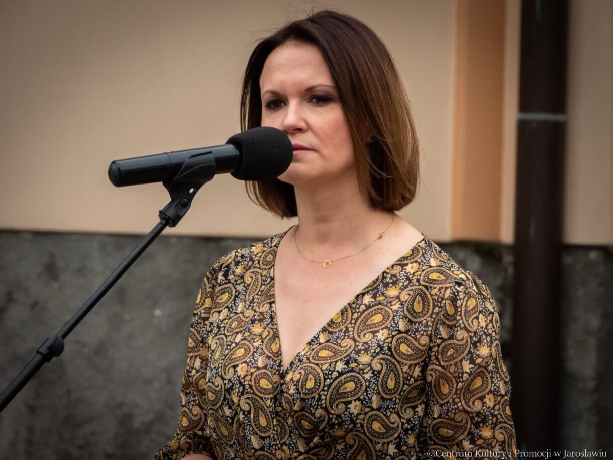 minister przemawia podczas obchodów 79. rocznicy wybuchu powstania warszawskiego