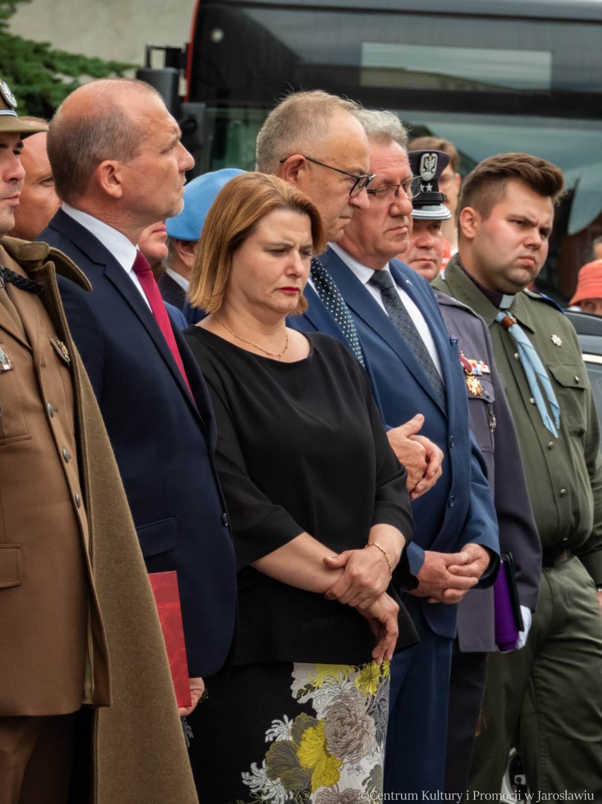 uczestnicy obchodów 79. rocznicy wybuchu powstania warszawskiego