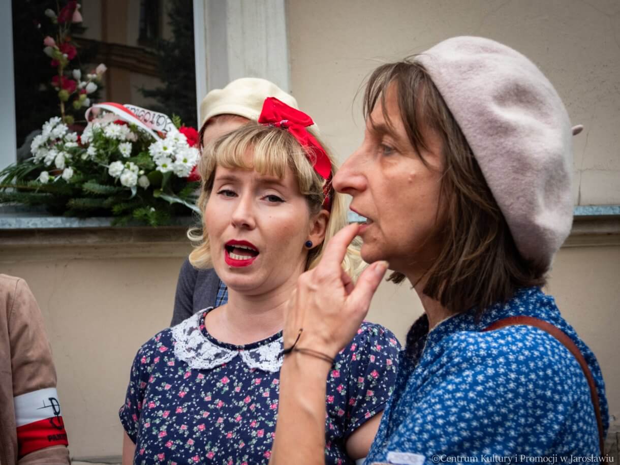 uczestnicy obchodów 79. rocznicy wybuchu powstania warszawskiego